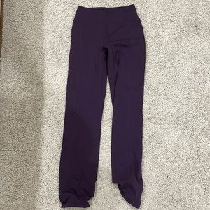 purple leggings